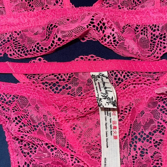 FREE People Bright Eyes Bralette and Lace Thong Set Pink New With Tags SZ Small - Picture 8 of 9